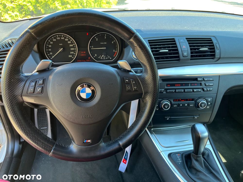 BMW Seria 1 123d DPF - 14
