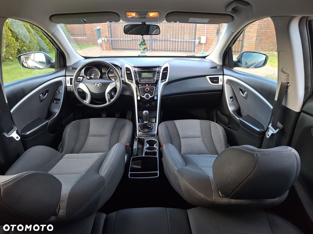 Hyundai i30 1.4 Classic EU5 - 6