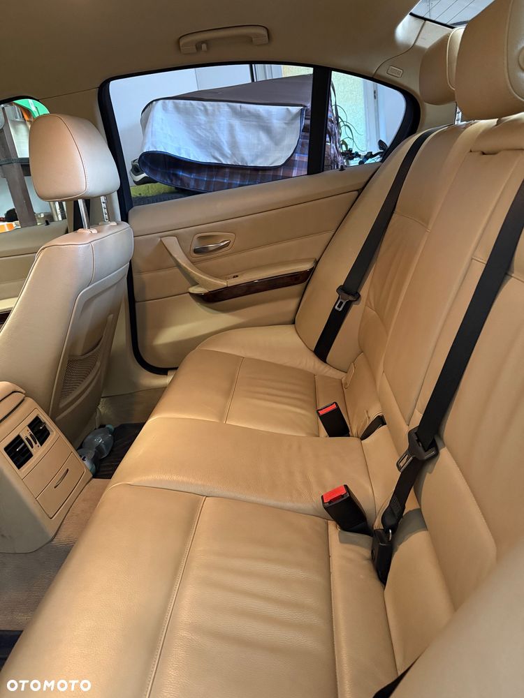 BMW Seria 3 330d - 6