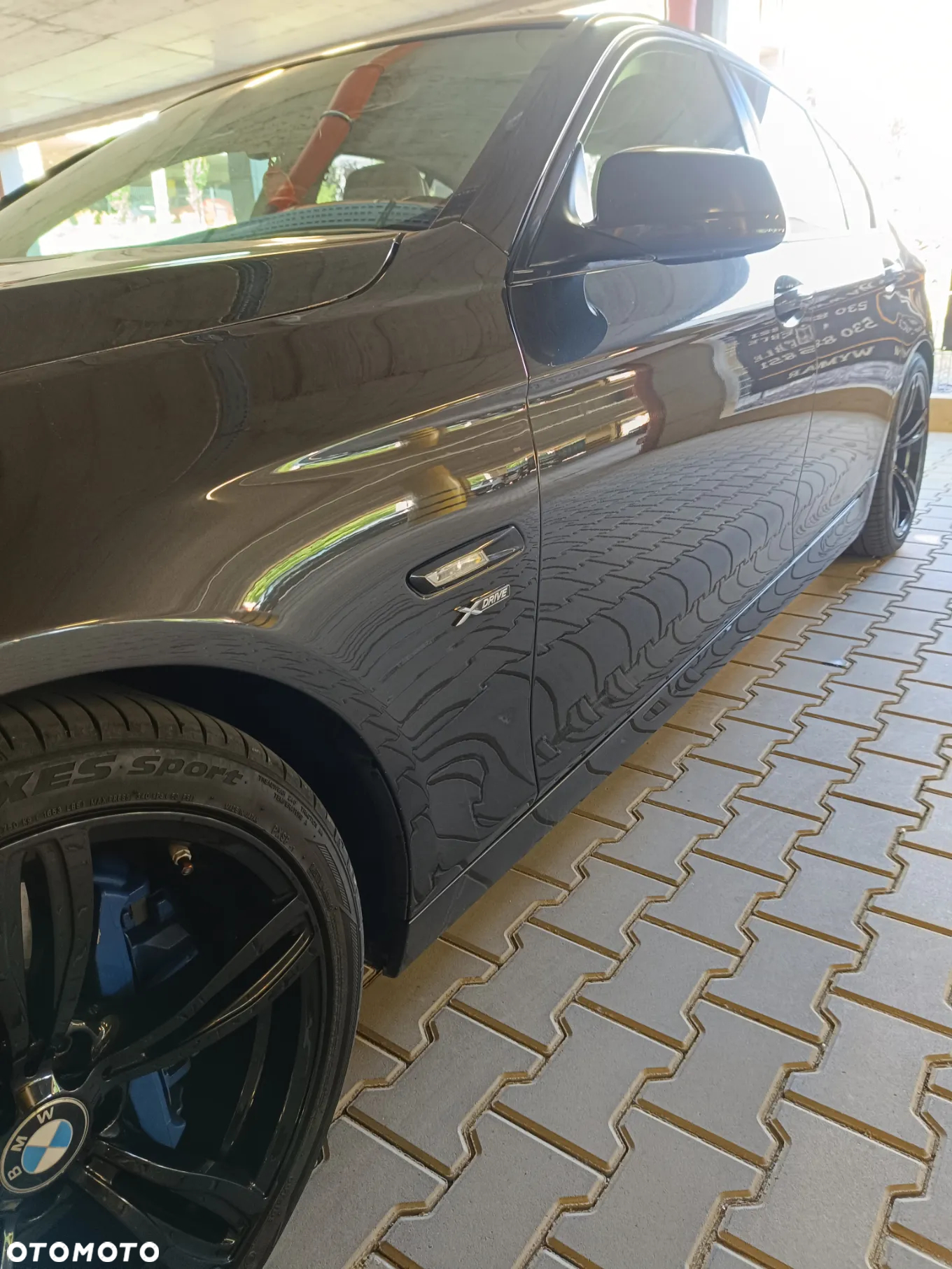 BMW Seria 5 528i xDrive - 26