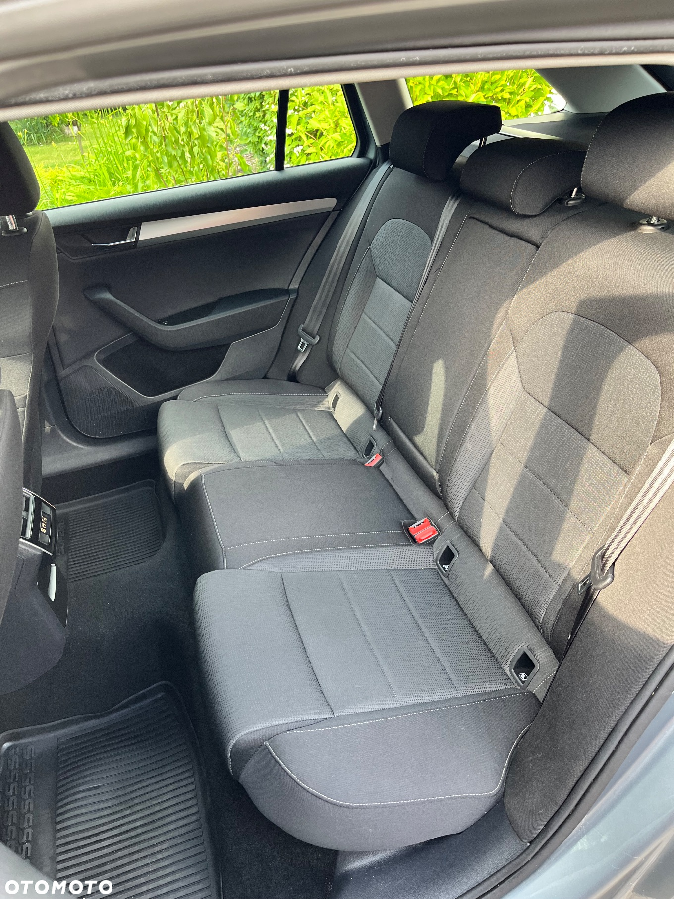 Skoda Superb 2.0 TDI Ambition - 24