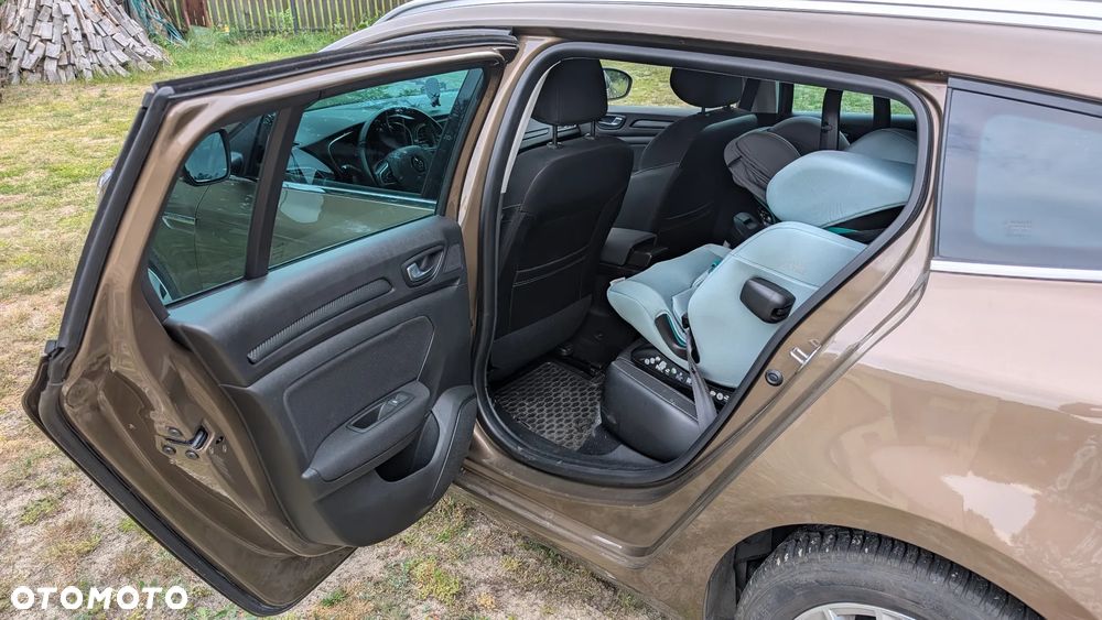 Renault Megane 1.6 SCe Limited - 12