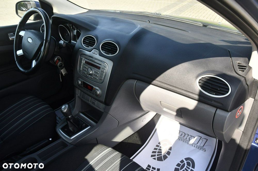 Ford Focus - 22