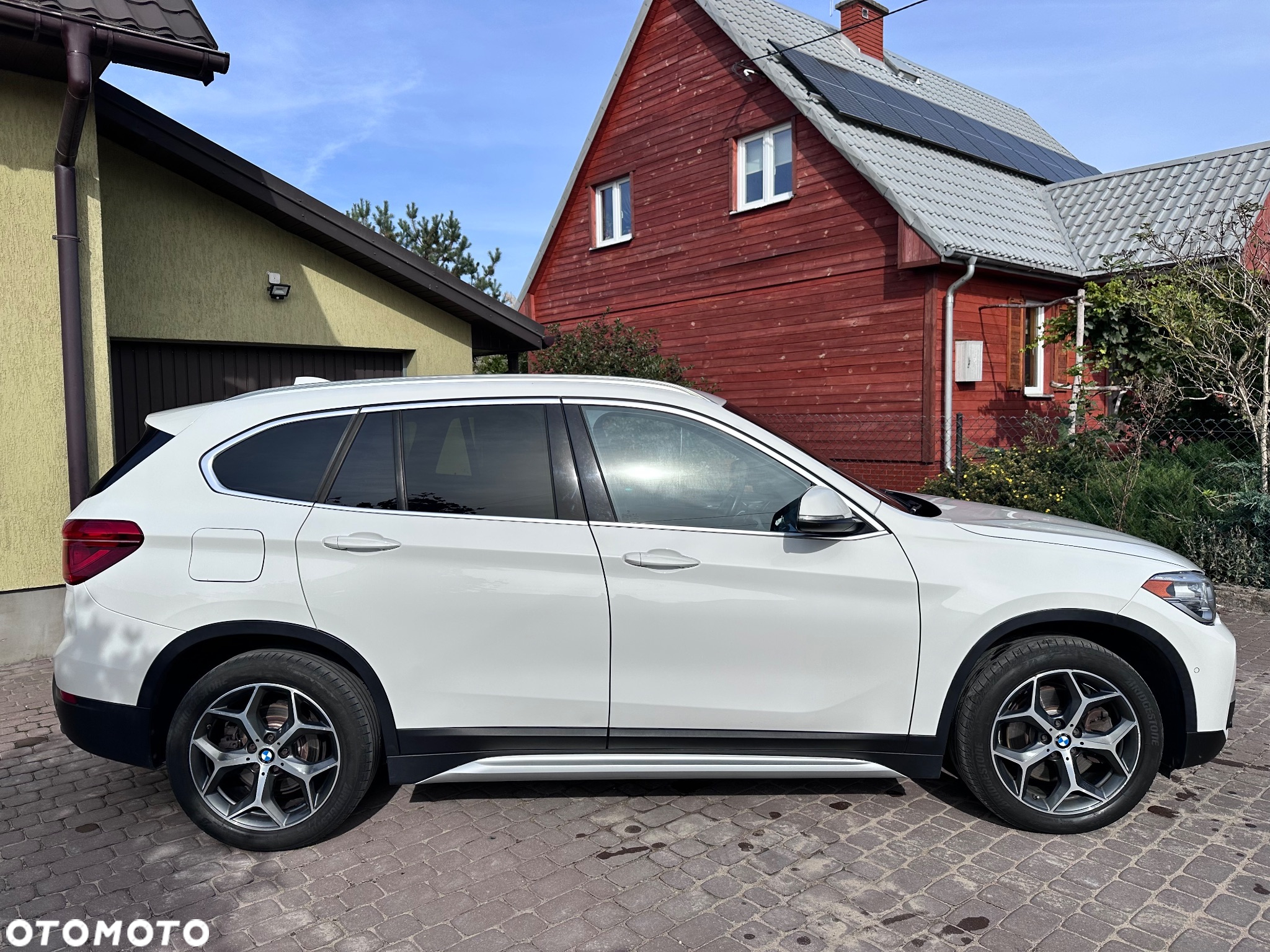 BMW X1 - 8
