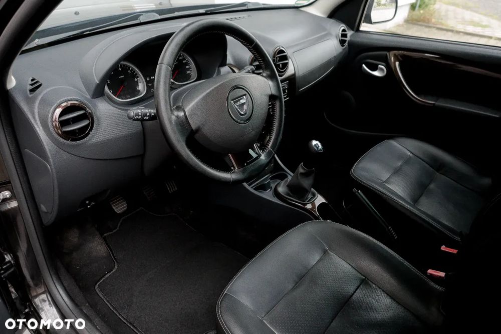 Dacia Duster 1.6 - 15