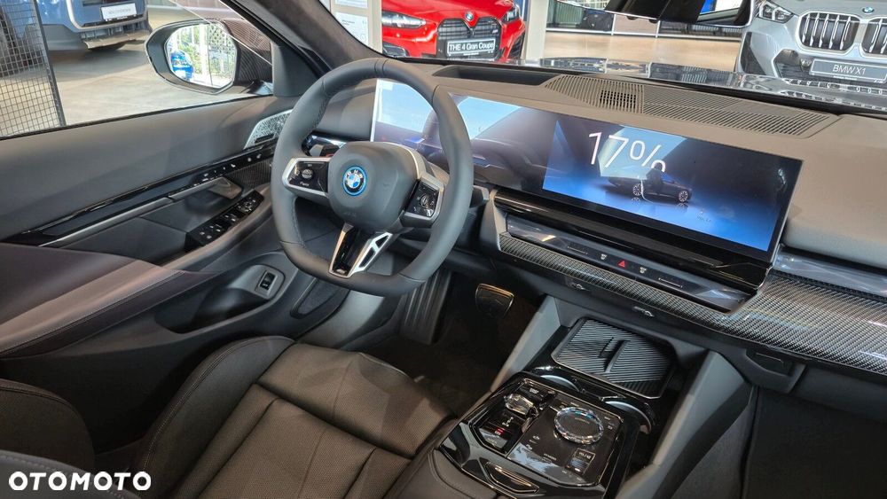 BMW i5 - 3