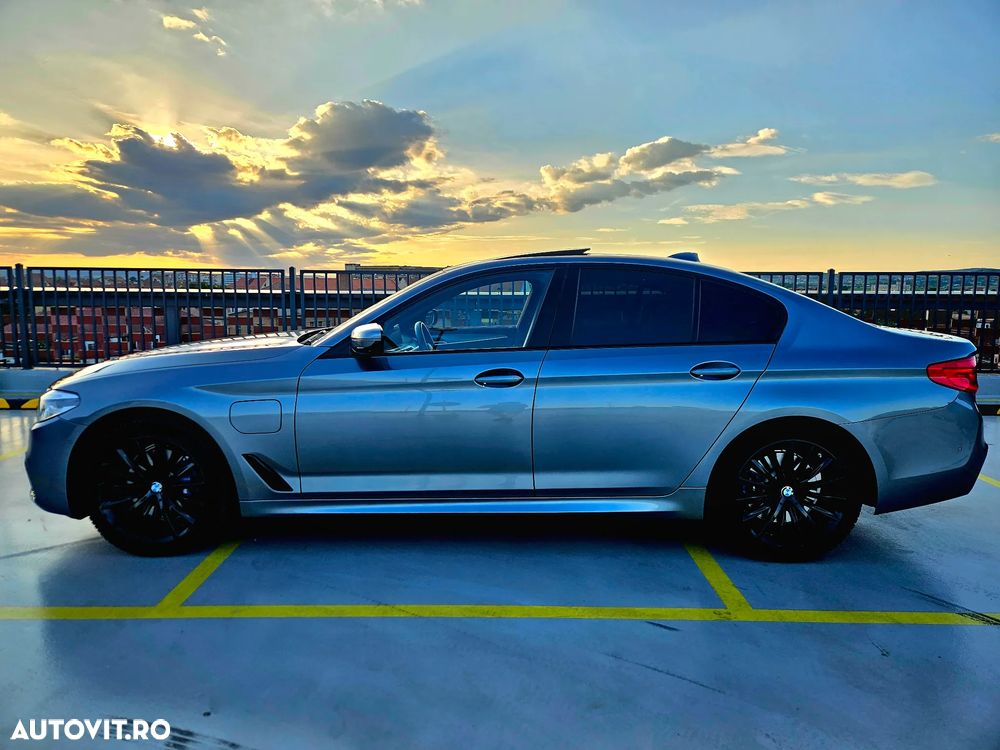 BMW Seria 5 530e AT PHEV - 28