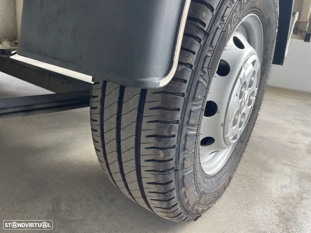 Peugeot Boxer 7Lugares 2.0 HDI 130cv C/BASCULA - 11