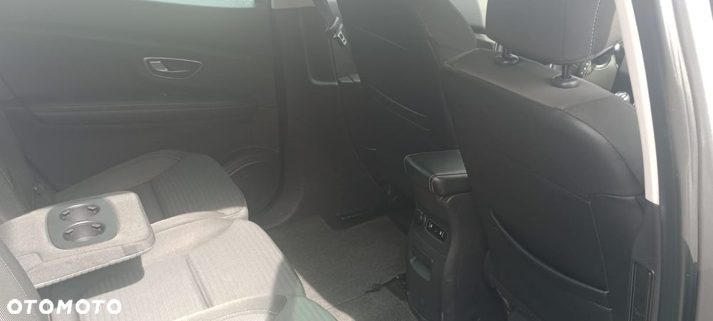 Renault Grand Scenic 1.5 dCi Intens - 20