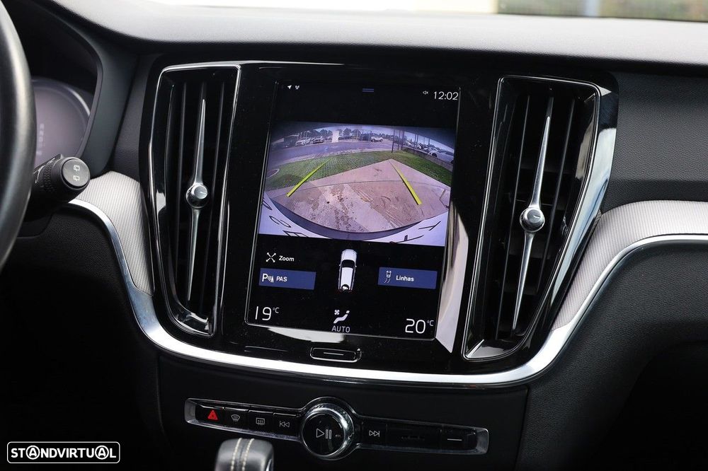 Volvo V60 2.0 T6 AWD TE R-Design - 23