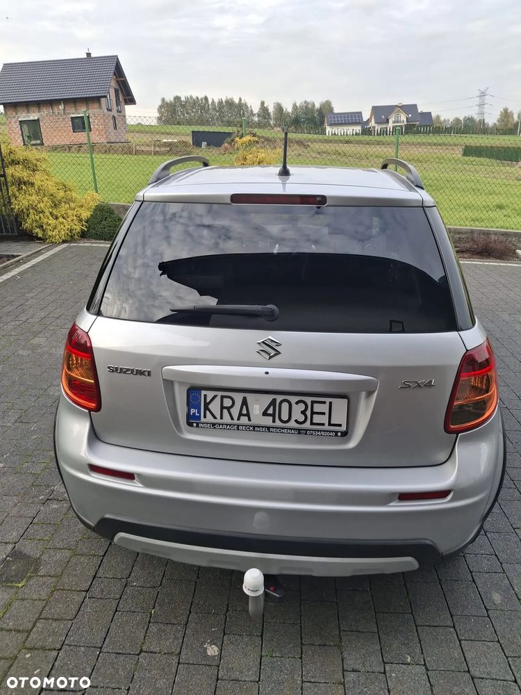 Suzuki SX4 - 4