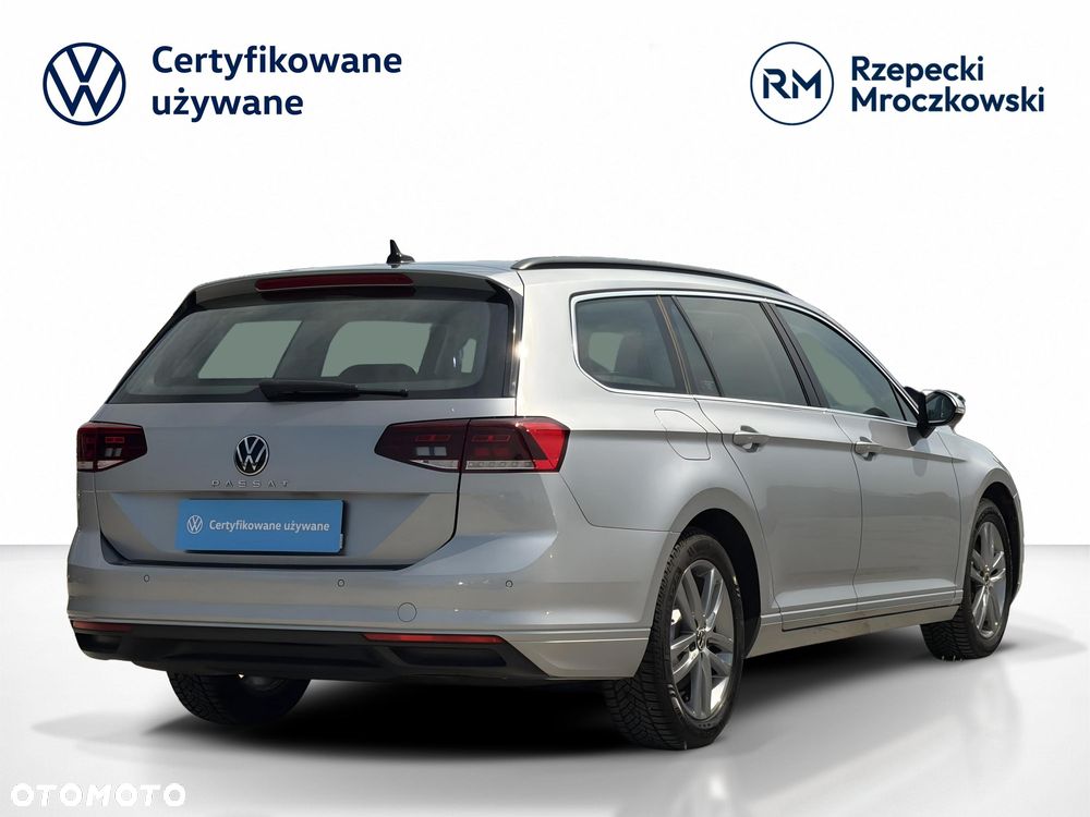 Volkswagen Passat 2.0 TDI Business DSG - 7