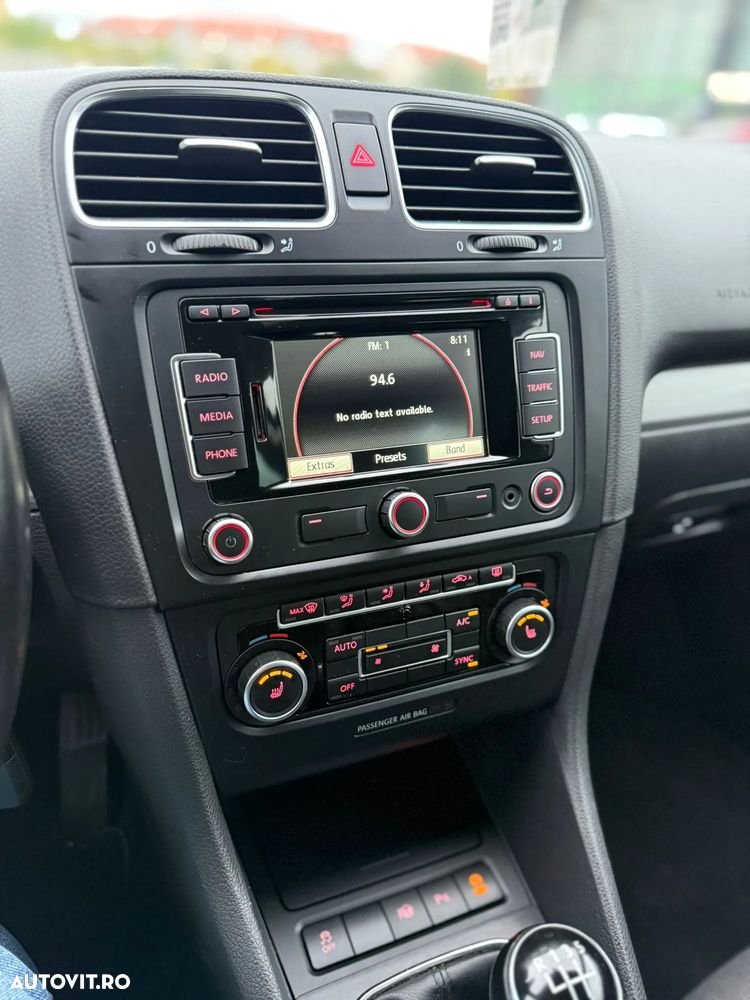 Volkswagen Golf 1.6 TDI DPF BlueMotion Technology MATCH - 26