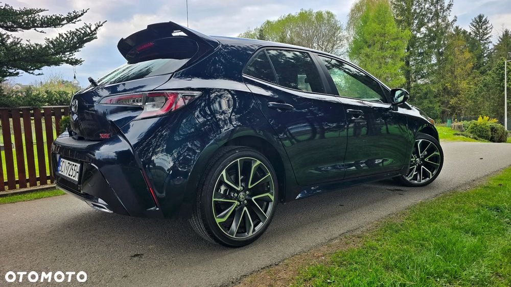 Toyota Corolla - 5