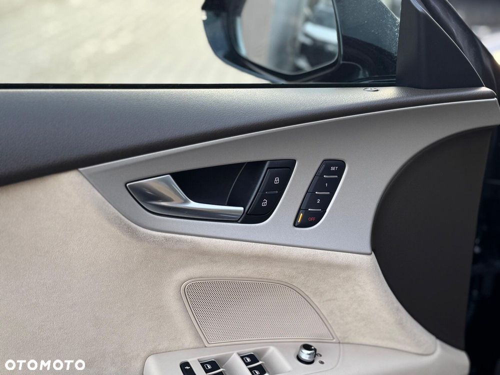 Audi A7 Sportback - 16