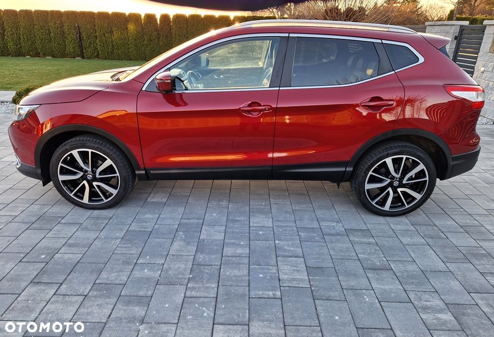 Nissan Qashqai 1.6 DIG-T Tekna+ - 4