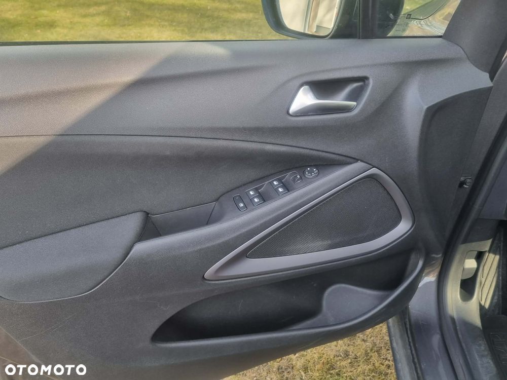 Opel Crossland X 1.2 Enjoy - 28