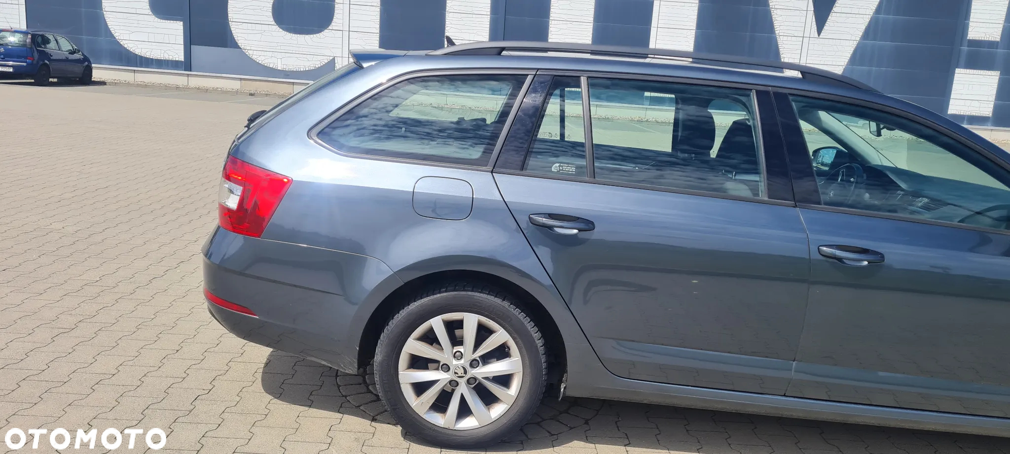 Skoda Octavia 1.6 TDI Ambition DSG - 6