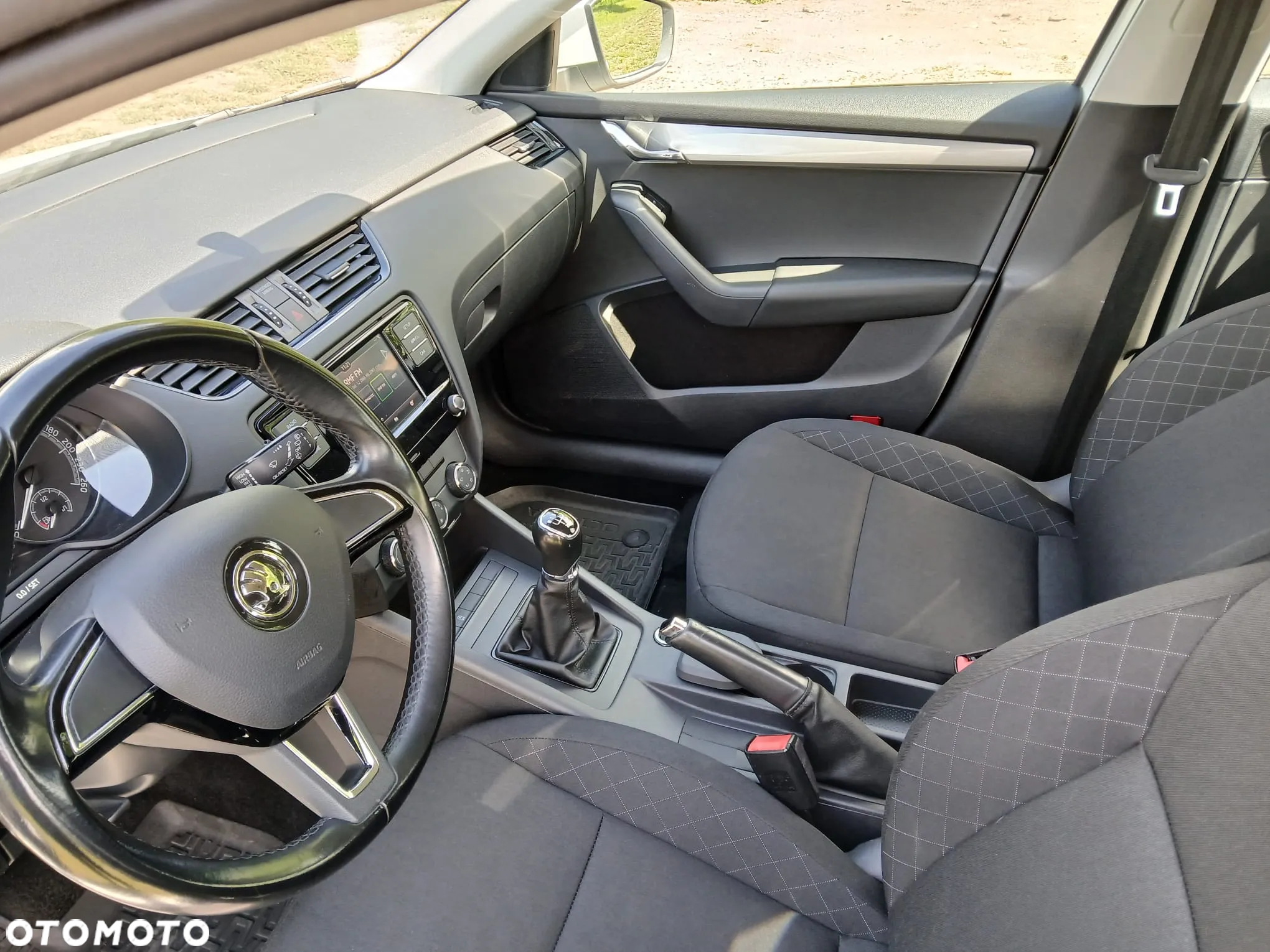 Skoda Octavia 1.6 TDI Active - 8