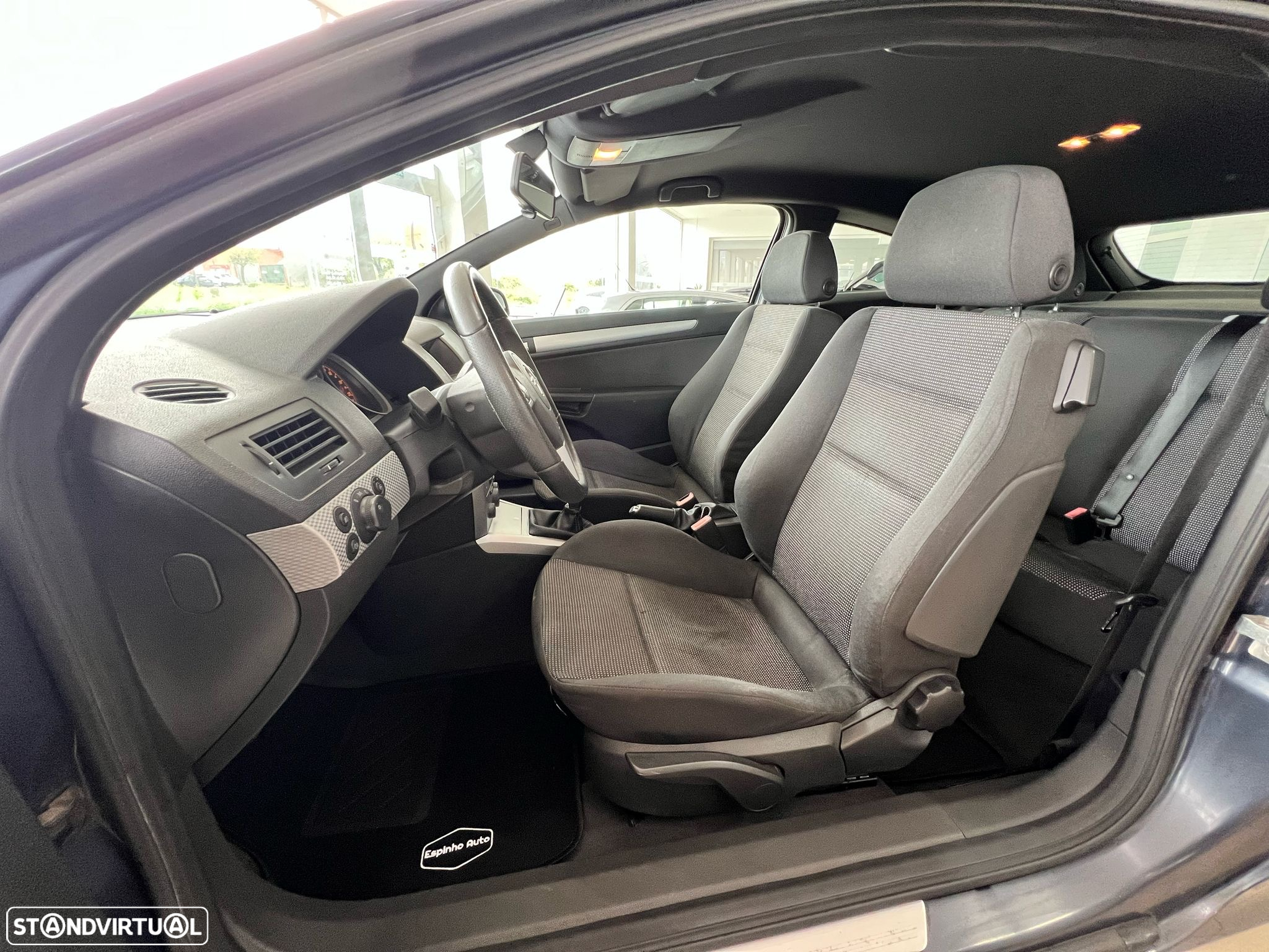 Opel Astra GTC 1.3 CDTi - 6