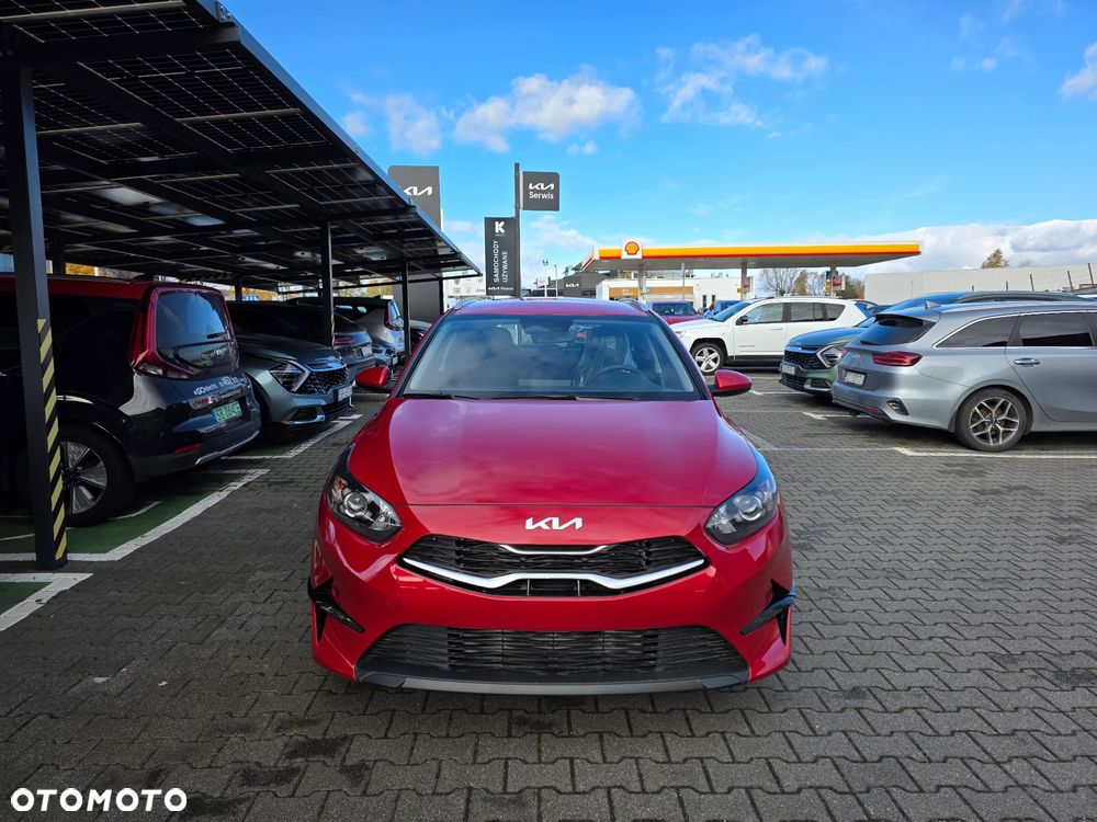 Kia Ceed 1.5 T-GDI M - 4