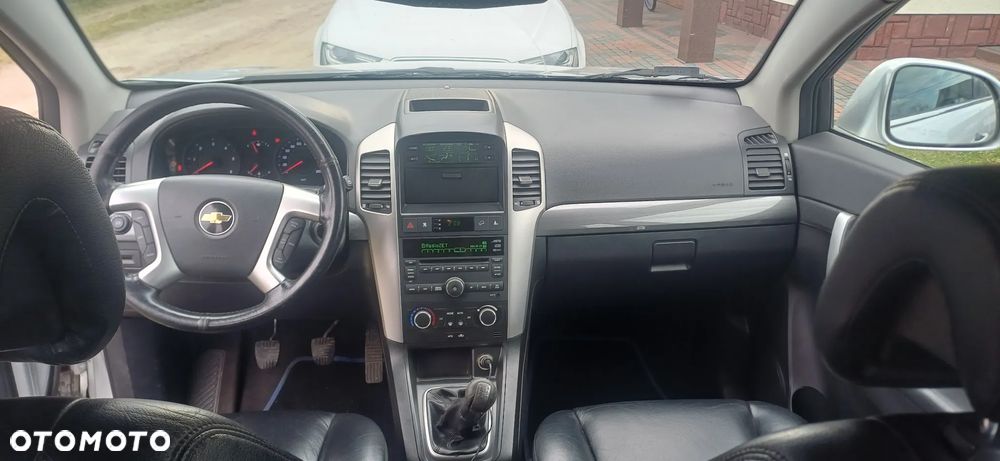 Chevrolet Captiva 2.0 d LS - 4