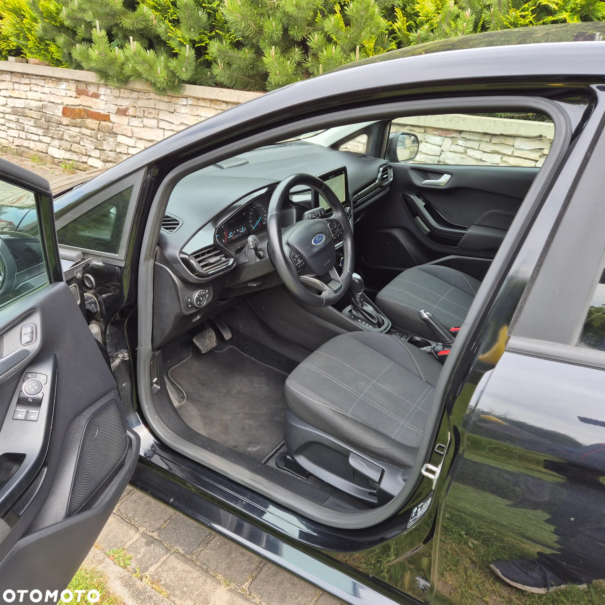 Ford Fiesta - 16