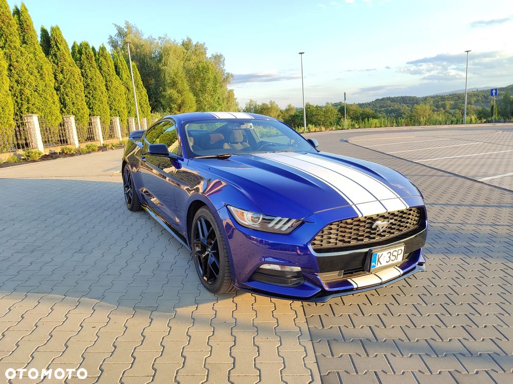 Ford Mustang 3.7 V6 - 1