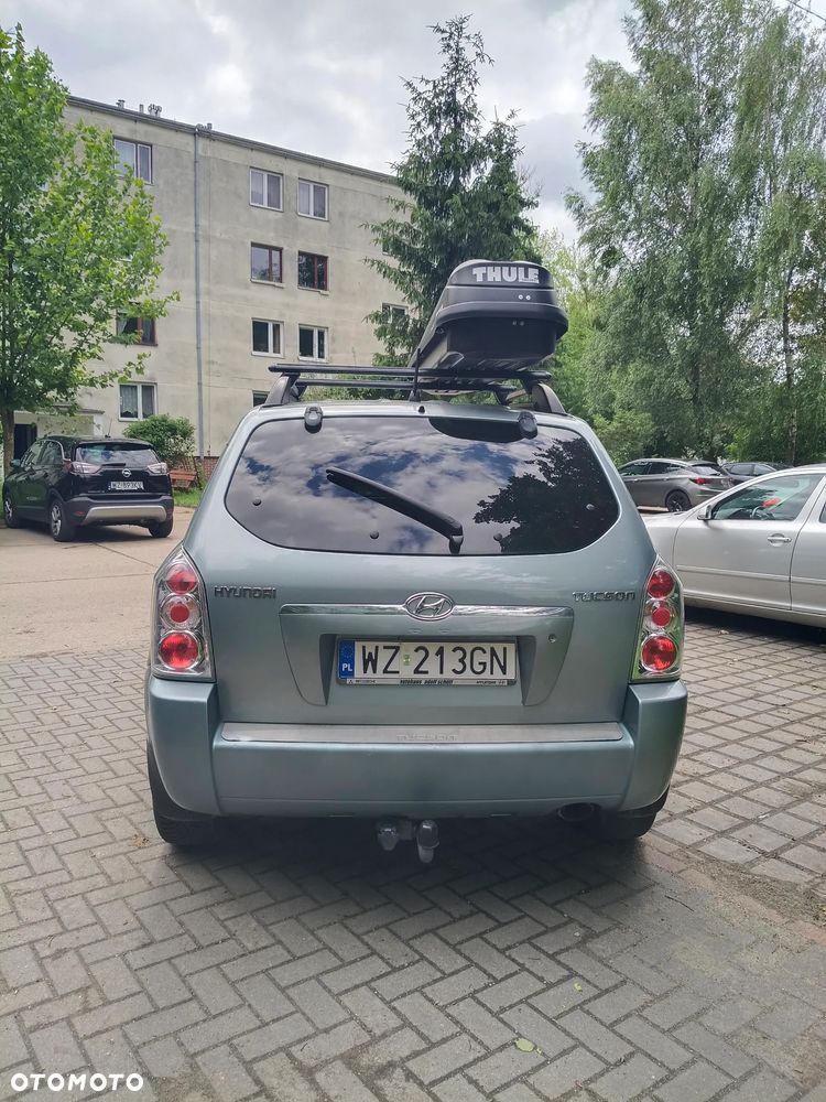 Hyundai Tucson 2.0 Comfort 2WD - 15