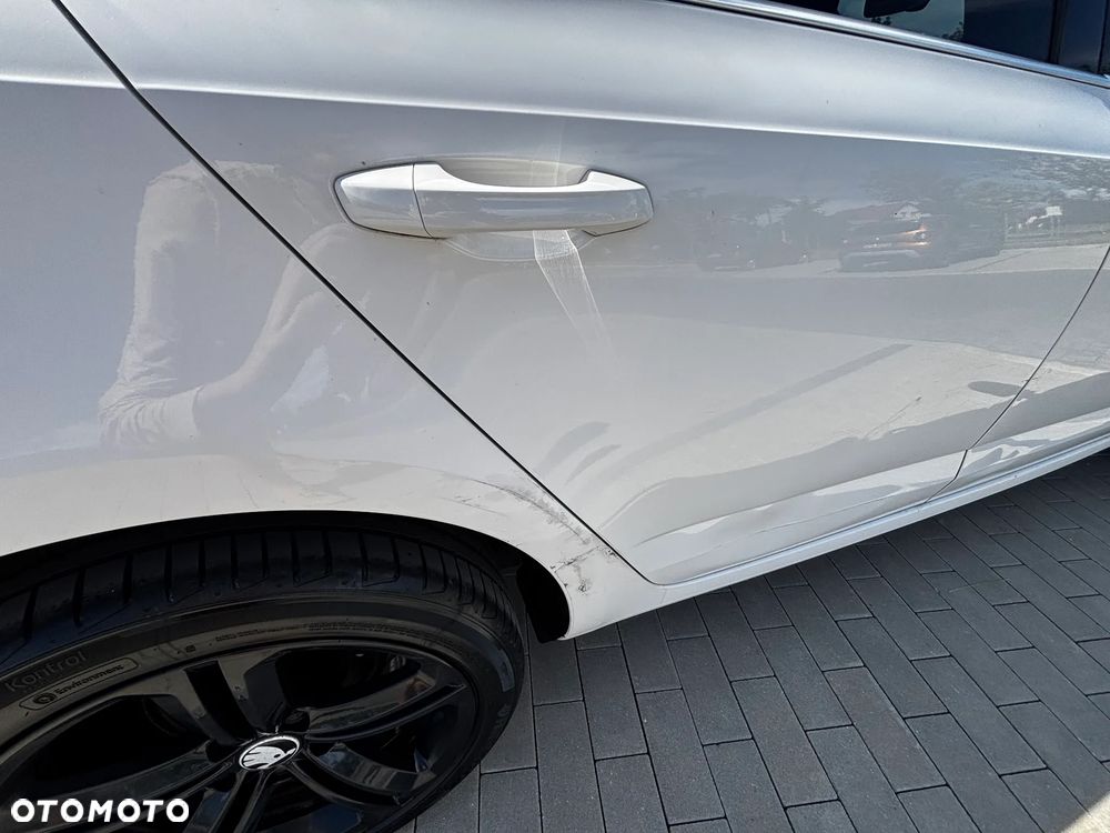 Skoda Octavia 2.0 TDI Ambition DSG - 8