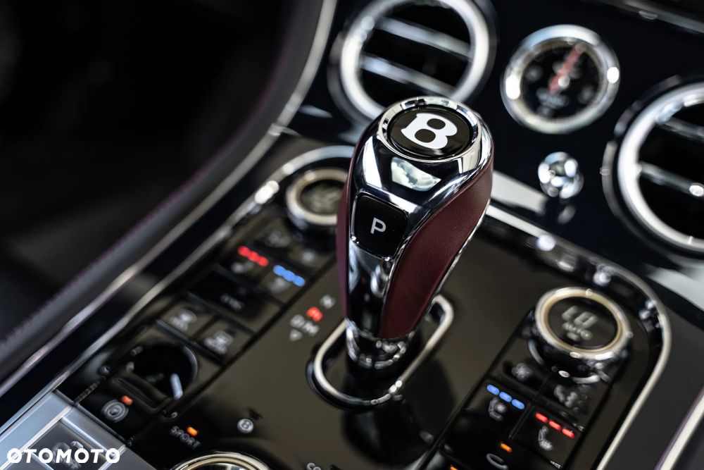 Bentley Continental GT - 37