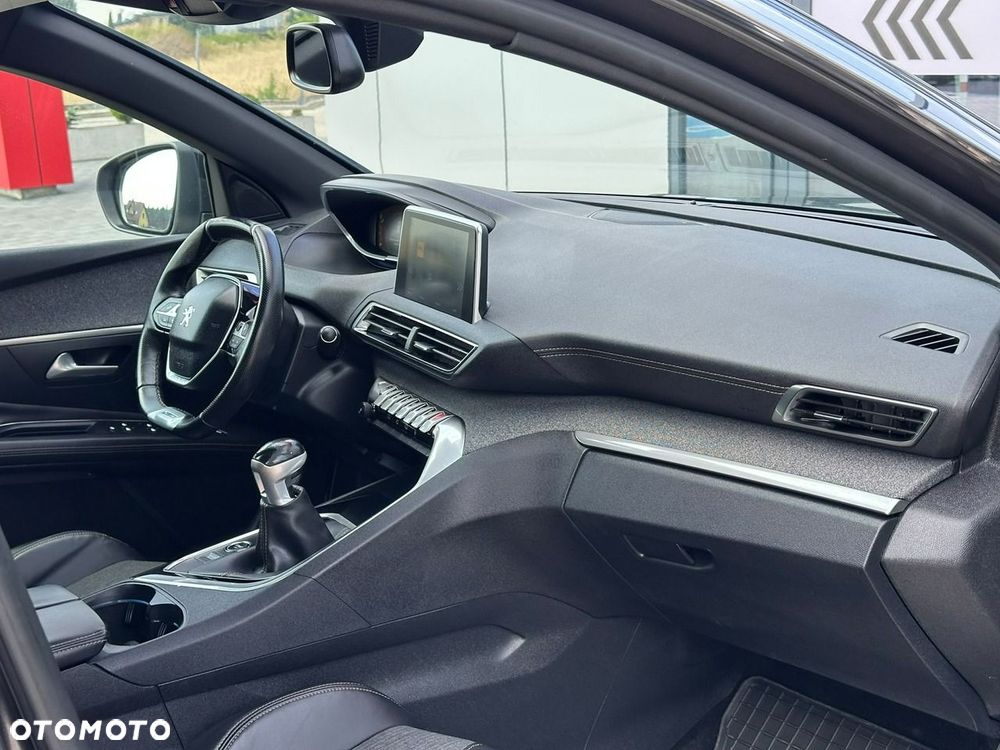 Peugeot 3008 1.2 PureTech GT S&S - 16