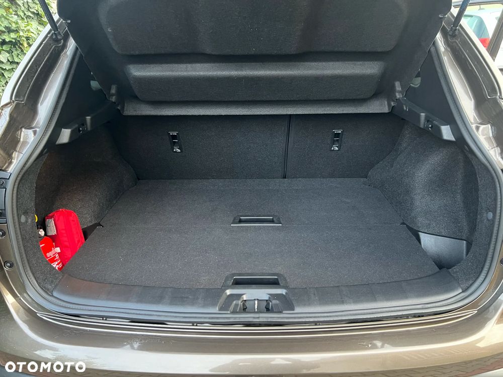 Nissan Qashqai 1.2 DIG-T N-Connecta EU6 - 17