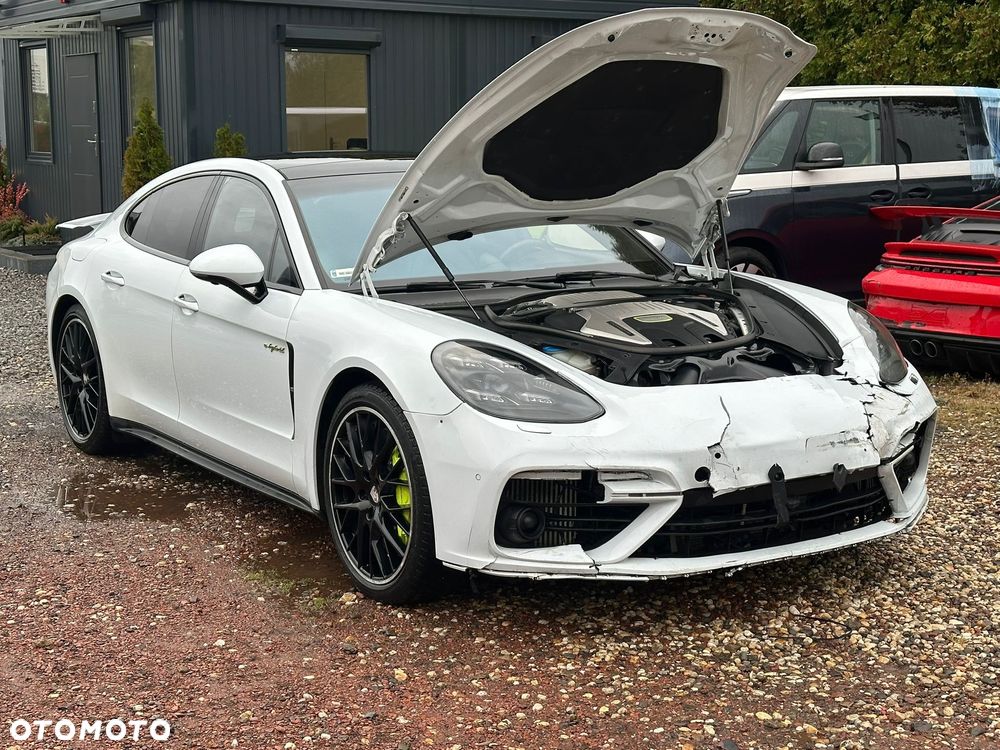 Porsche Panamera Turbo S e-Hybrid - 7