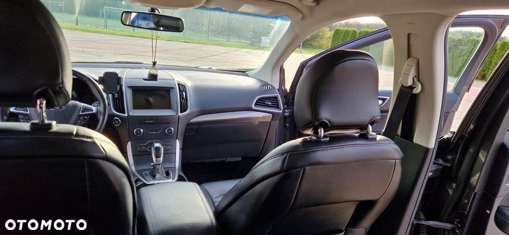Ford Edge - 3