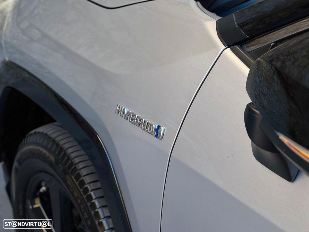 Toyota RAV4 2.5 HDF Black Edition - 46