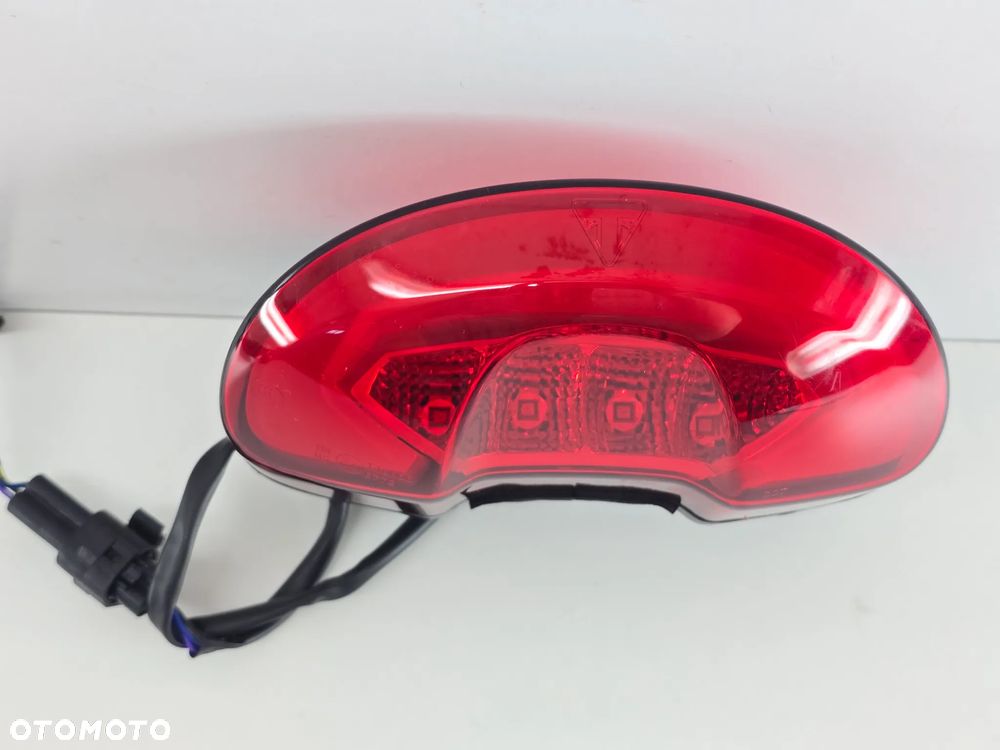 LAMPA TYL   TRIUMPH SCRAMBLER 400 SPEED - 13