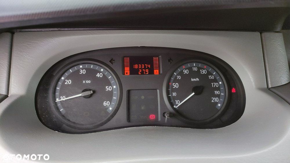 Renault Trafic - 30
