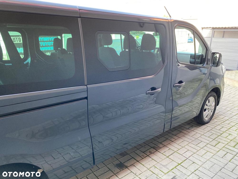 Renault Trafic 2022 photo 5
