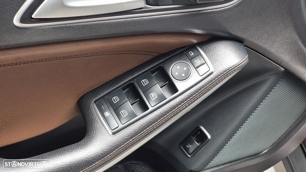 Mercedes-Benz GLA 200 CDi Urban Aut. - 16