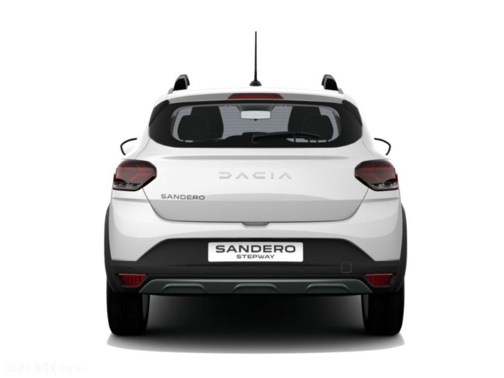 Dacia Sandero - 8