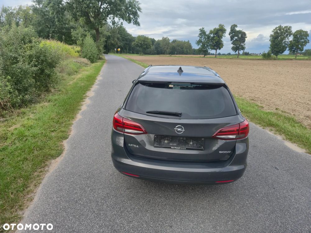 Opel Astra 1.6 CDTI Dynamic - 12