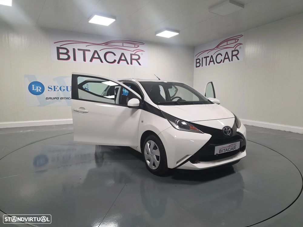 Toyota Aygo 1.0 X-Play Plus MM - 7