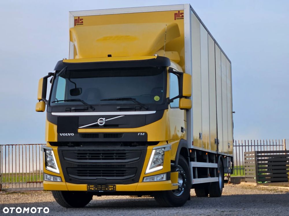 Volvo Fm 330 - 1