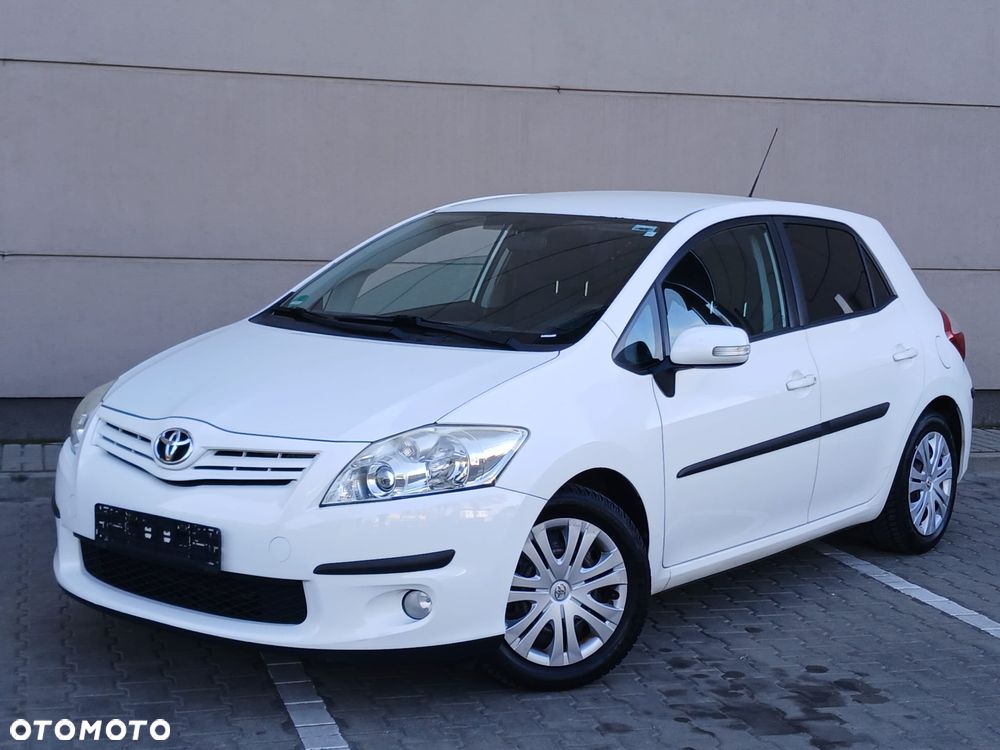 Toyota Auris 1.6 Life+ - 8