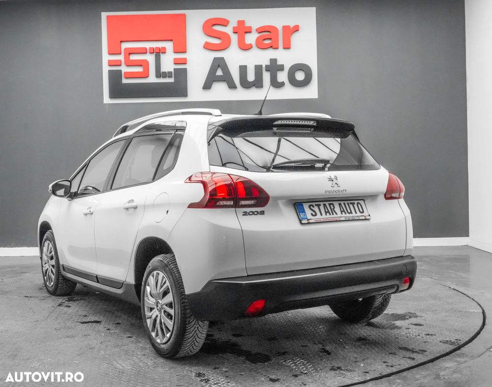 Peugeot 2008 BlueHDi 100 STOP & START Allure - 4
