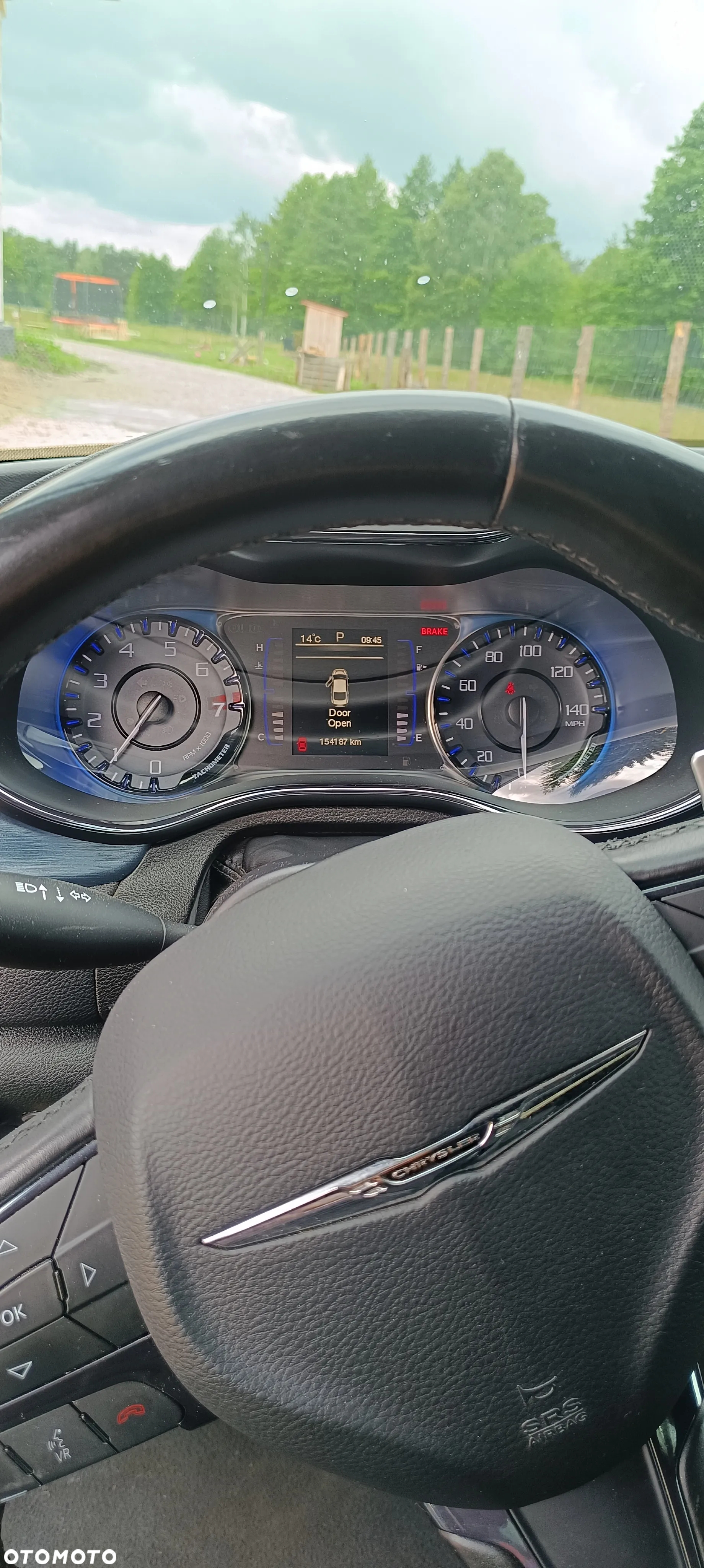 Chrysler 200 - 11
