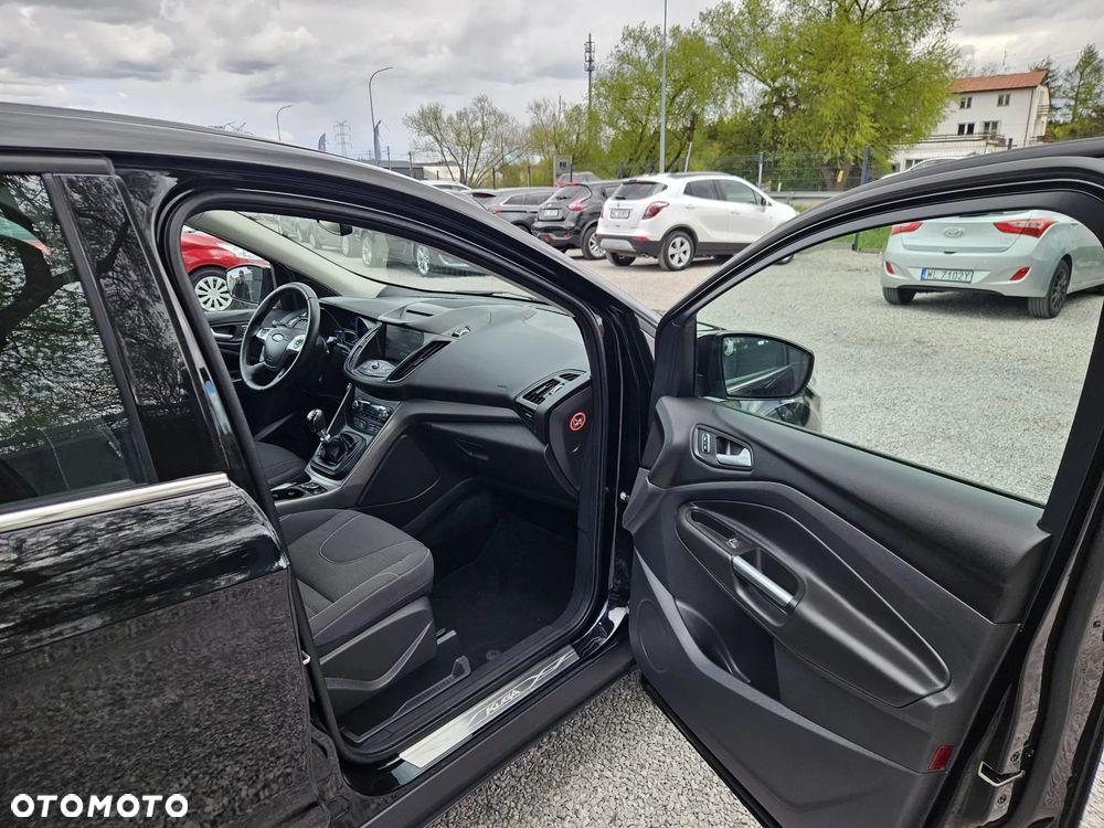 Ford Kuga 2.0 TDCi 4x4 Trend - 34