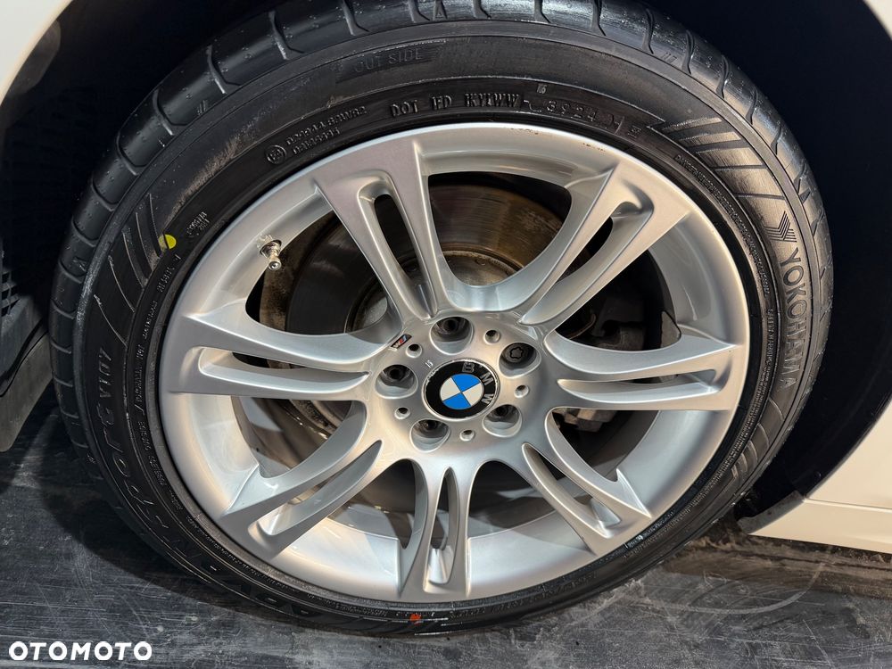 BMW Seria 5 520d - 36
