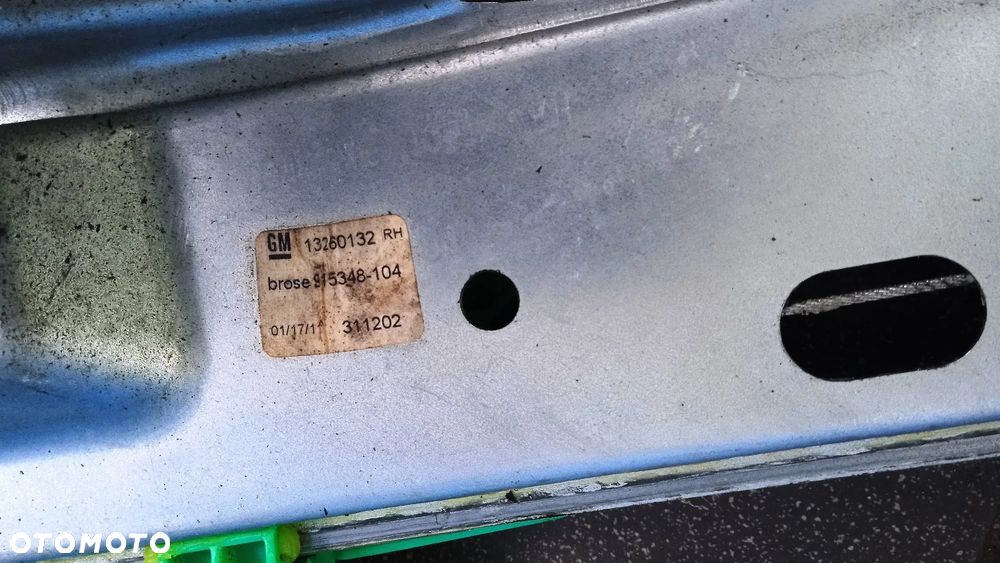 Osprzęt mechanizmy podnoszenia szyb drzwi lewy przód i tył klamka Opel Astra J IV - 25